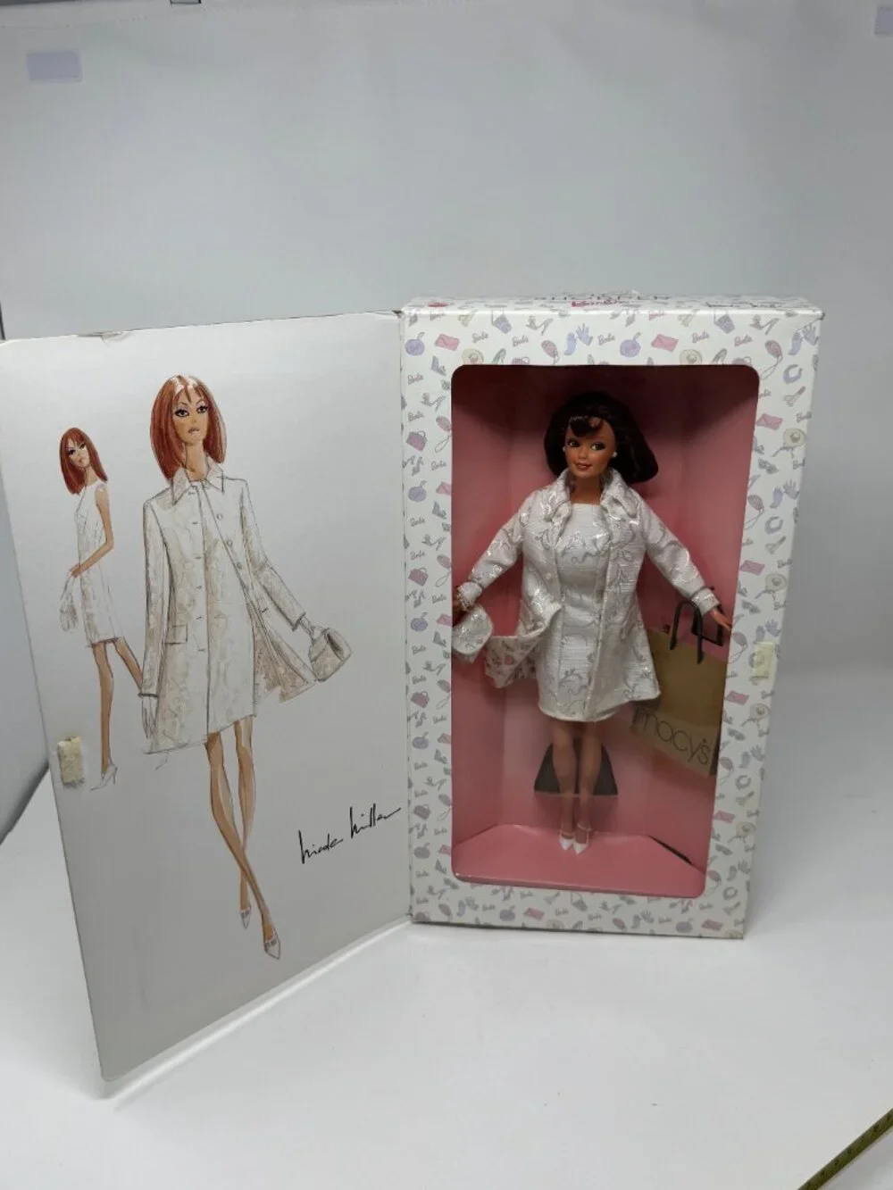 Vintage 1996 Barbie City Shopper Macy’s Nicole Miller Doll NRFB